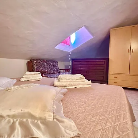 The Quiet Mansard * Olbia